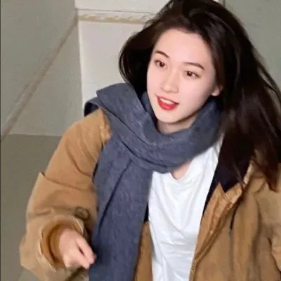 时尚大师圣罗兰
